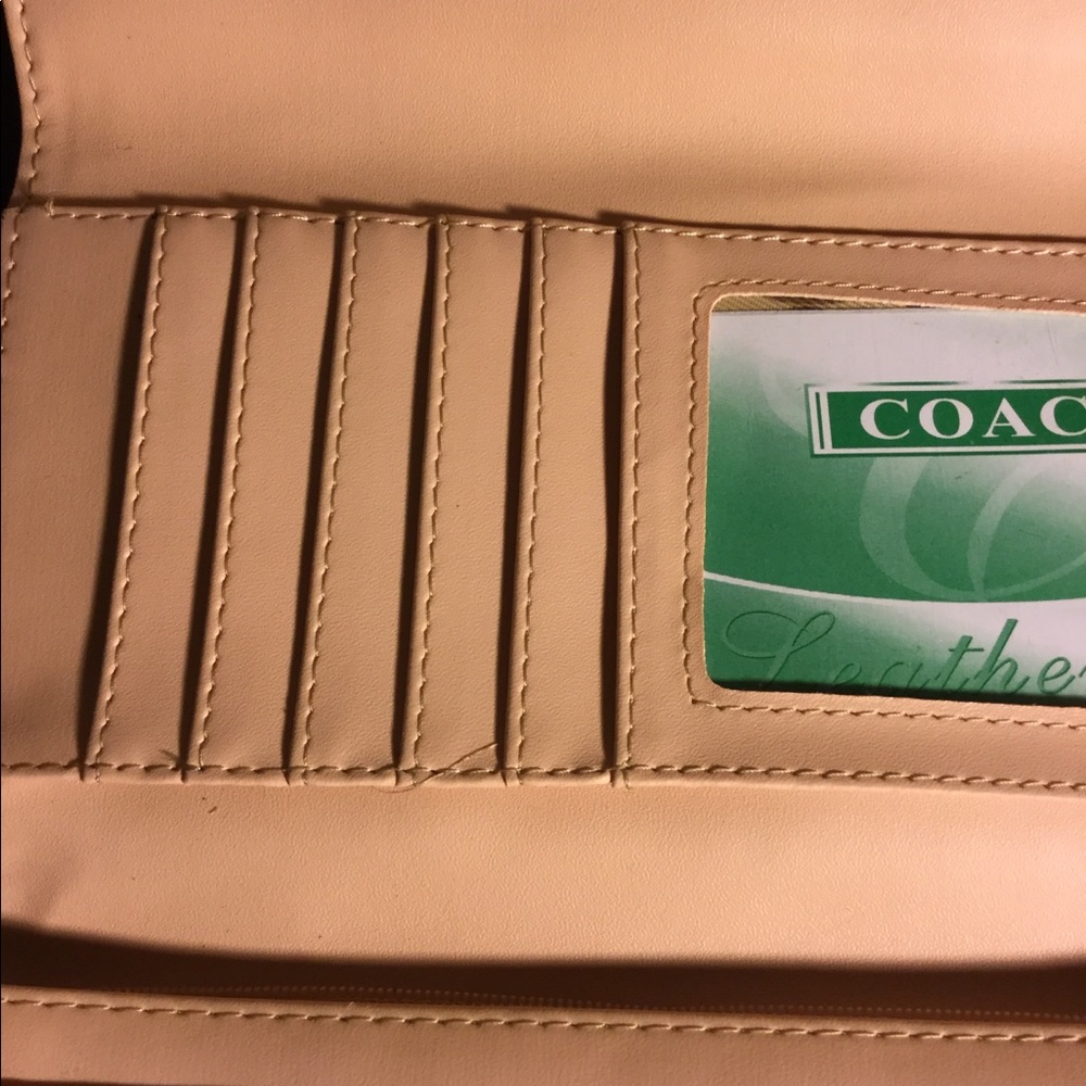 Wallet - Picture 4 of 8